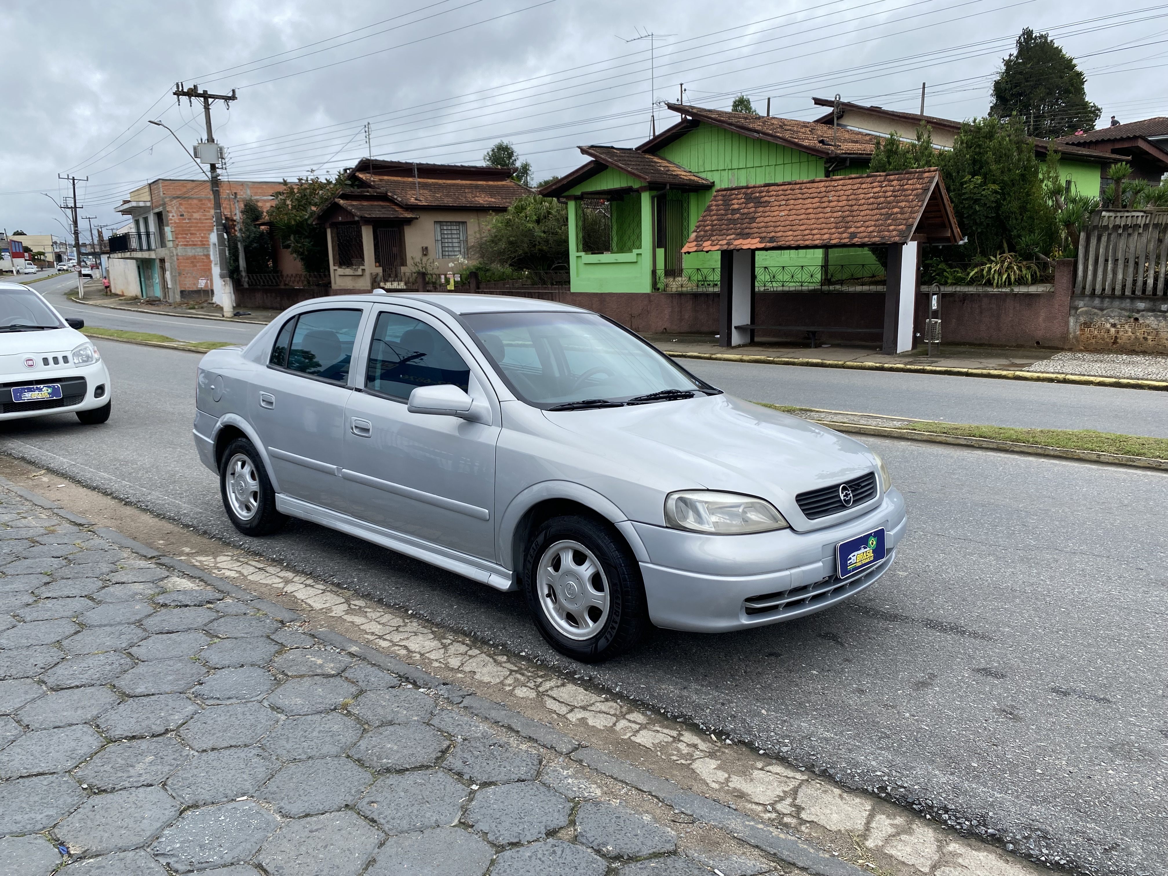 Astra Sedan Gl