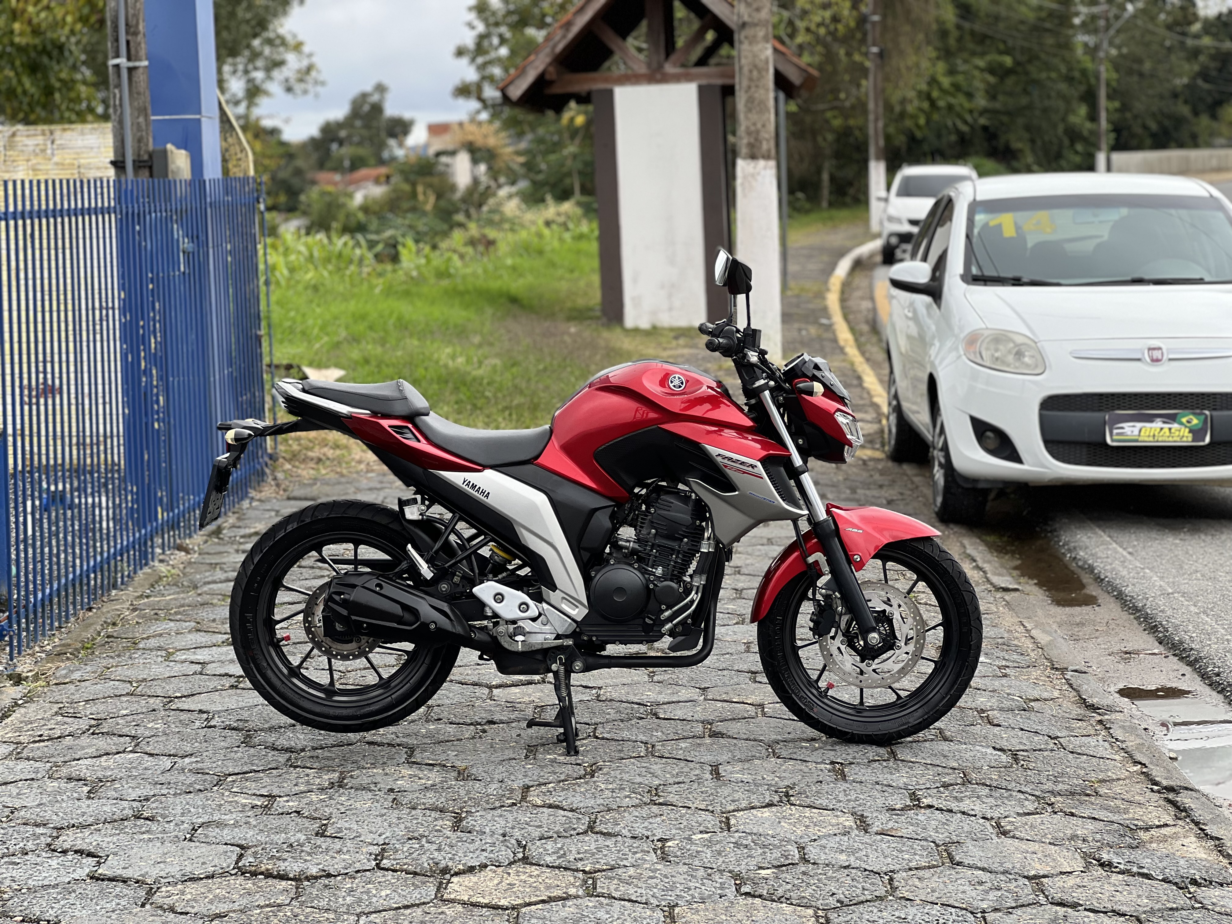 Fazer 250 Abs
