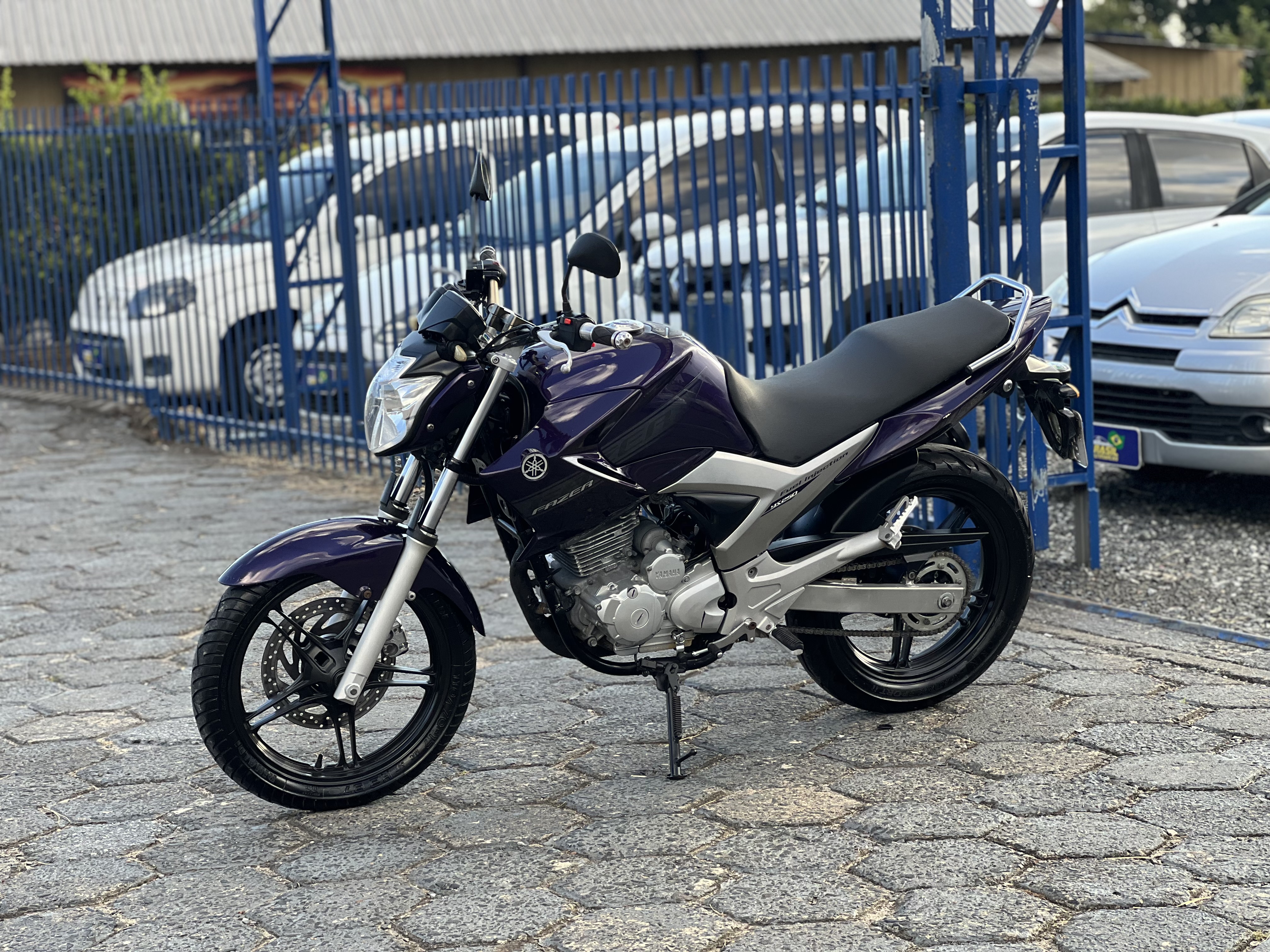 Fazer 250
